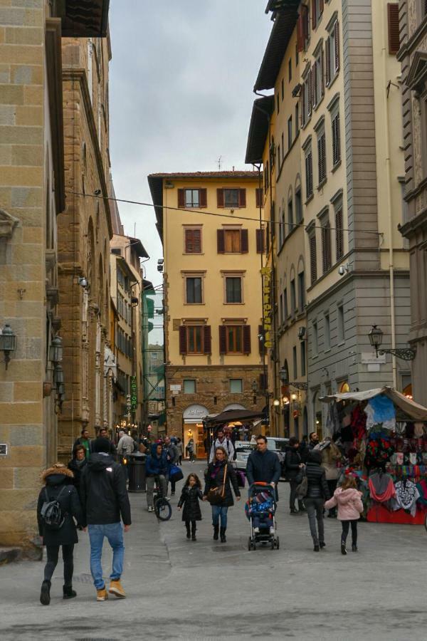 Calzaiuoli Luxury And Characteristic Apartment Florence Exterior photo